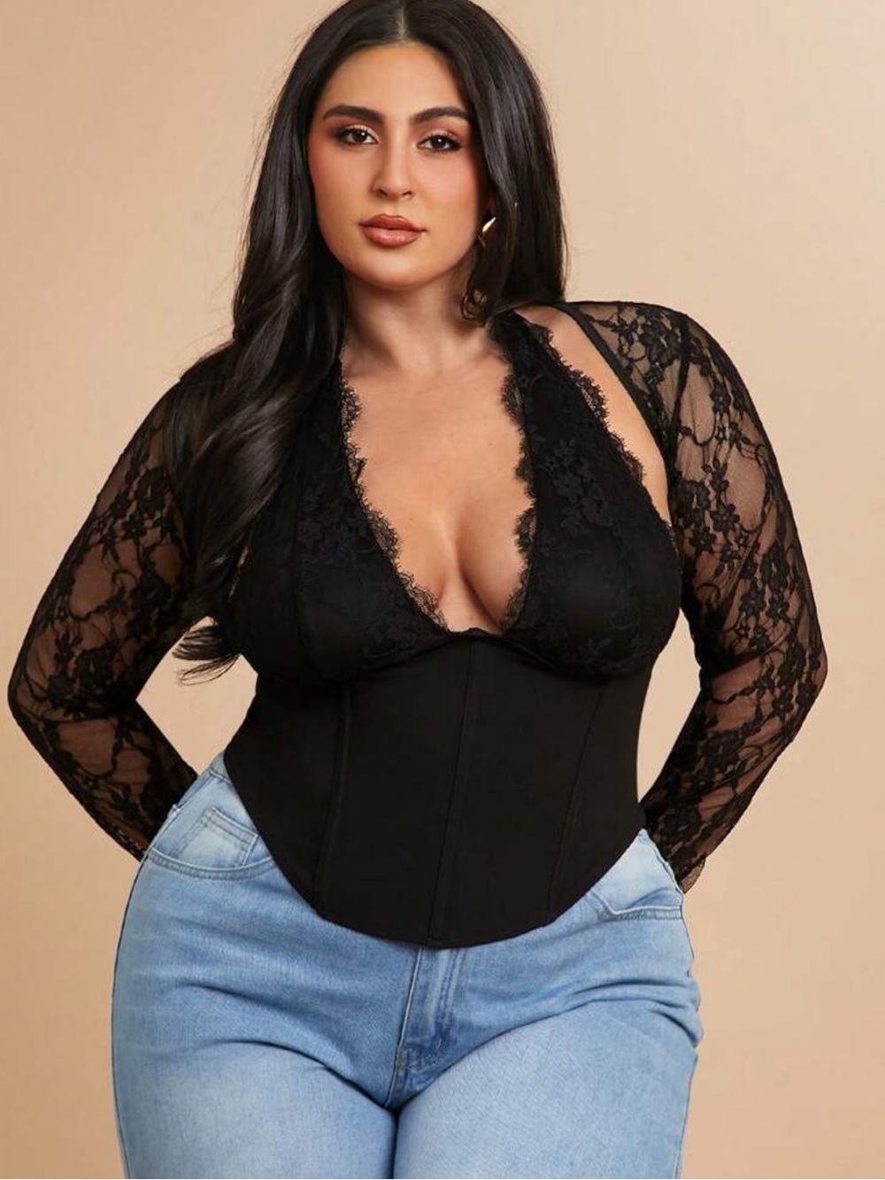 Plus Size Women Contrast Lace Halter Neck Top Plus Size Sexy Outfit Curvy Tops